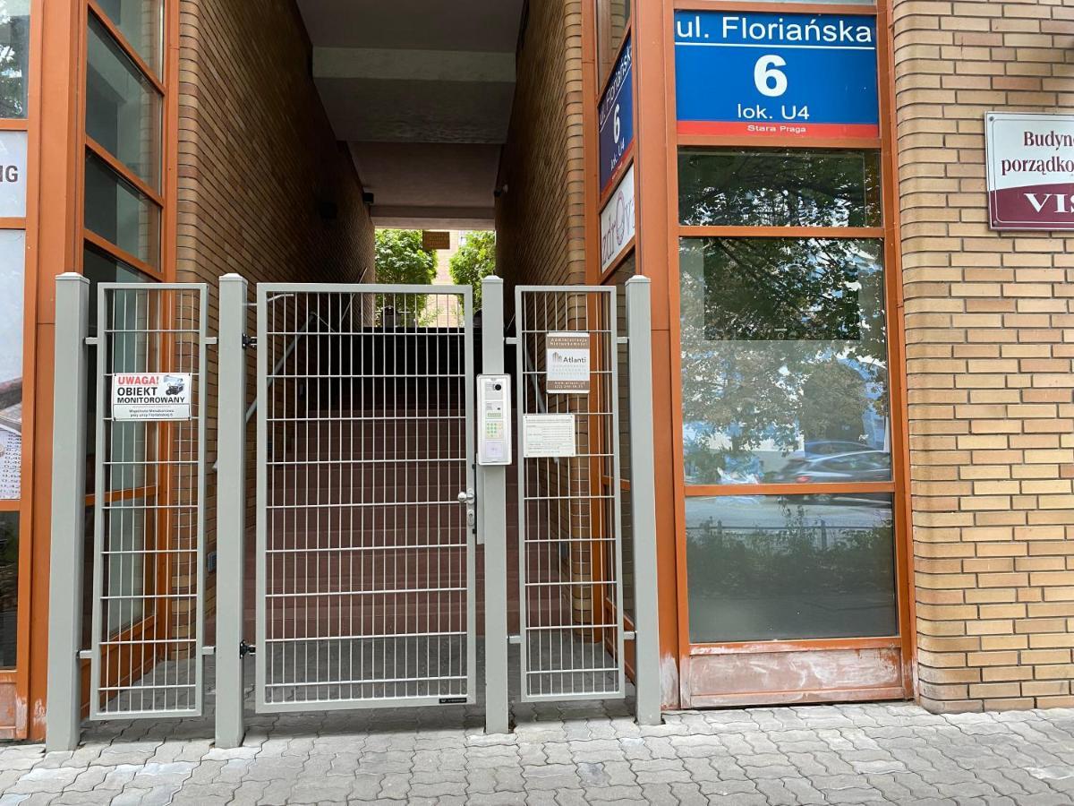 Komfortowy Apartament Na Florianskiej, Park Praski, Dw Wilenski,W Odleglosci Spaceru Od Starego Miasta, Milo Widziec Gosci Ze Zwierzetami Varsovie Extérieur photo